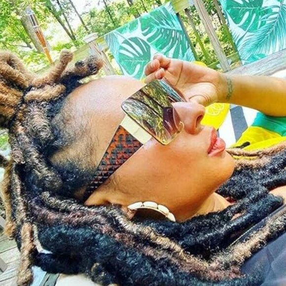 Gradient gold woman's sunglasses - Picture 1 of 7